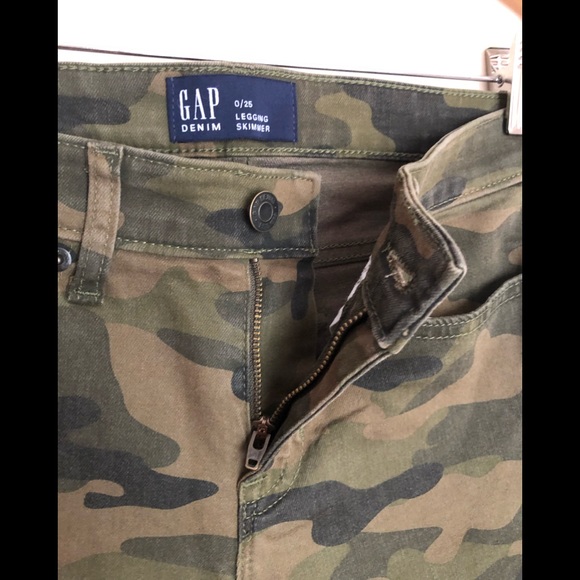 GAP MID RISE CAMO LEGGINGS SKIMMER👖Sz 0/25… - Picture 6 of 10